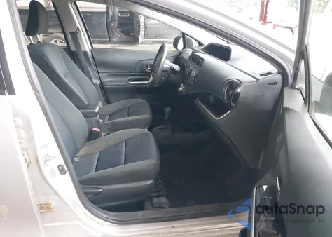 2015 Toyota Prius C Three from USA, damaged, VIN JTDKDTB30F1580908